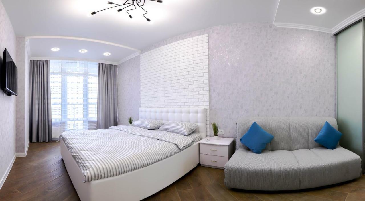 Skyview Apartments Odessa Dış mekan fotoğraf